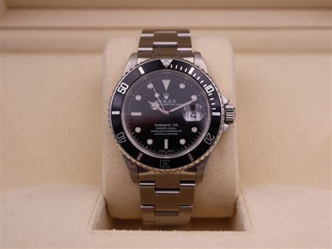 buy Rolex Submariner online